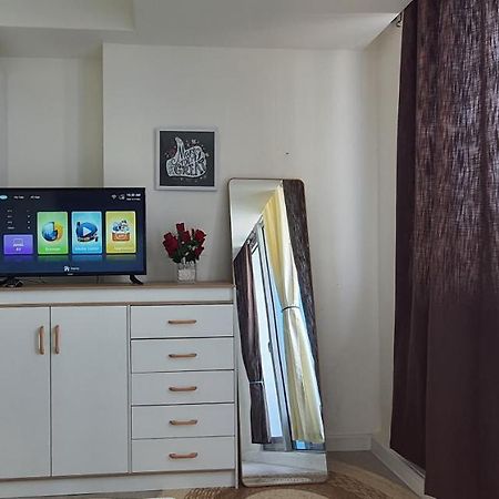 Jn Condotel The Azure Urban Resort Residences Paranaque City Eksteriør bilde